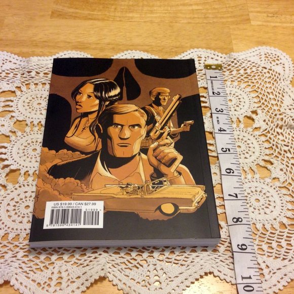 Graphic Novel, Head Games, mature language, situations - Picture 2 of 6